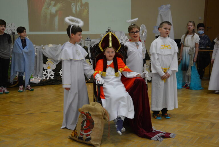 O srebrnym dzwonku, który się zgubił… czyli w oczekiwaniu na Boże Narodzenie.